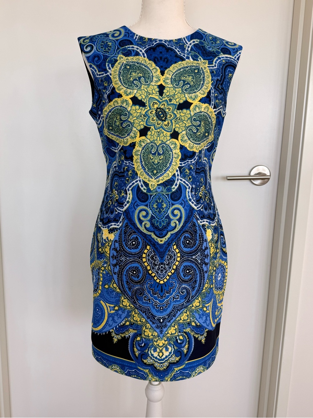 Sleeveless Blue & Yellow Design Dress